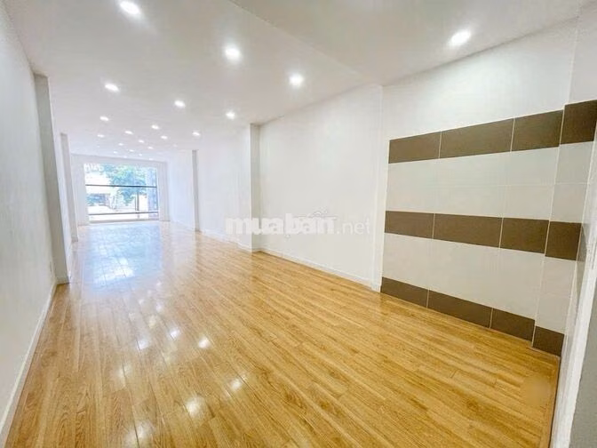 SIÊU PHẨM CÓ HẦM - 226E Huỳnh Văn Bánh, P11, PN - 4x19m, 6 Tầng, 450m2