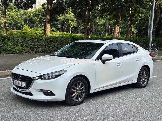 Mazda 3 2018 1.5AT Sedan Trắng 8 vạn Siêu Mới