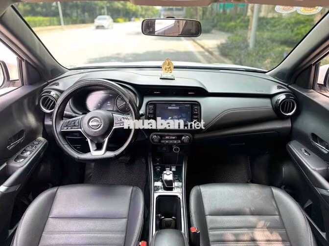 Nissan Kicks V 2022 Trắng Nhập khẩu 40000Km 1 Chủ