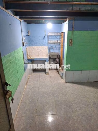  thuê phòng  Nguyễn Văn Quỳ, Phú Thuận, quận 7. dt:12m,Giá: 2,2tr/1th
