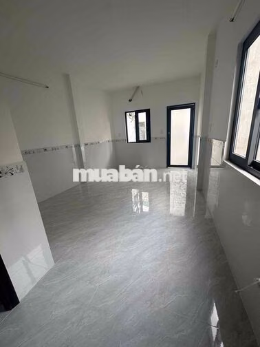 phòng mới xây gần iuh, cao đẳng bách khoa sg