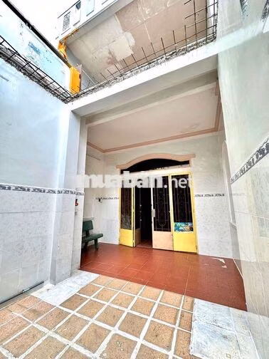 4.3❌18m, Bán nhà Nguyễn Văn Lượng, 2 tầng, hẻm xe hơi, P16 Gò Vấp, 5 t