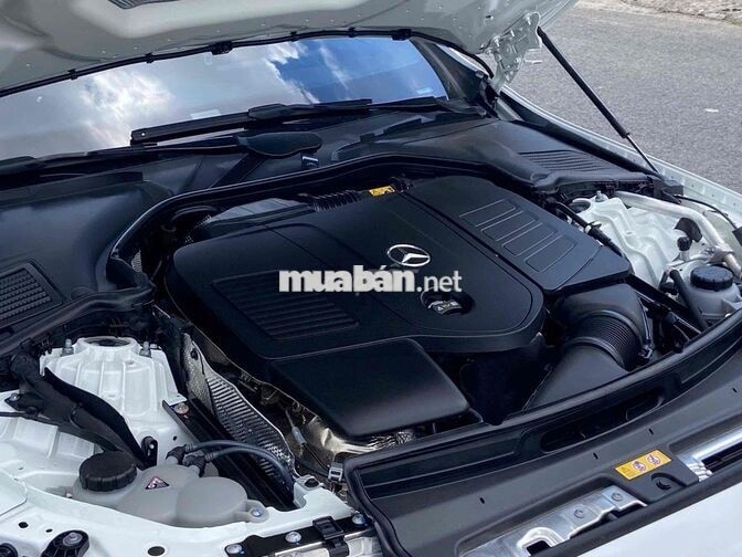 Mercedes C200 Advangrade Plus V1 2022 Trắng/Nâu