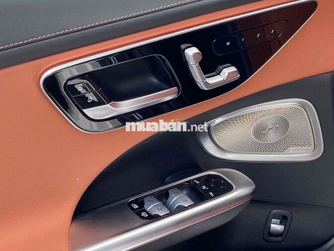 Mercedes C200 Advangrade Plus V1 2022 Trắng/Nâu