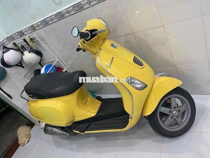 Piaggio Vespa 2013 Vàng
