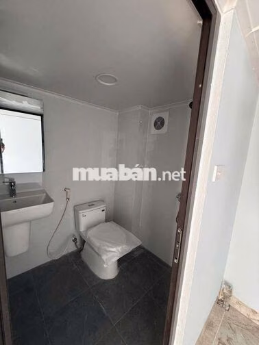 Khai trương CCMN 30m2 Gác Xép Cao, máy giặt riêng tại Đê La Thành