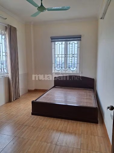 CHÍNH CHỦ CHO THUÊ CĂN GÓC CHUNG CƯ 4PN SỐ 699 TRƯƠNG ĐỊNH - GIÁ 12TR