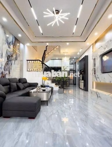 Cắt lỗ 500tr Nhà 1 trệt 1 lầu ngay Trung Tâm Tân Uyên, Sổ Trao Tay