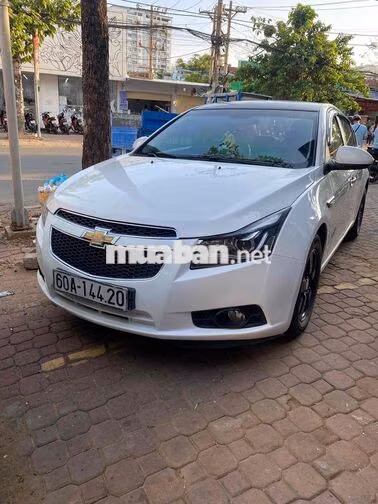 Chevrolet Cruze 2014 trắng