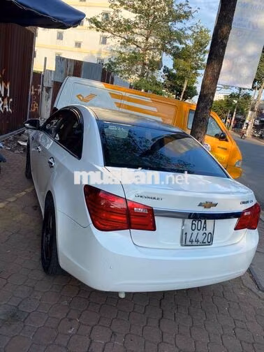 Chevrolet Cruze 2014 trắng
