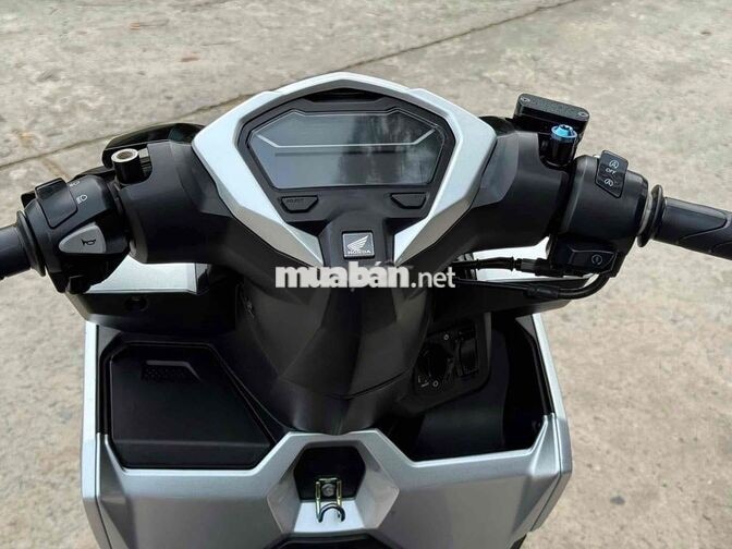 Honda Vario 125 Trắng Odo Thấp