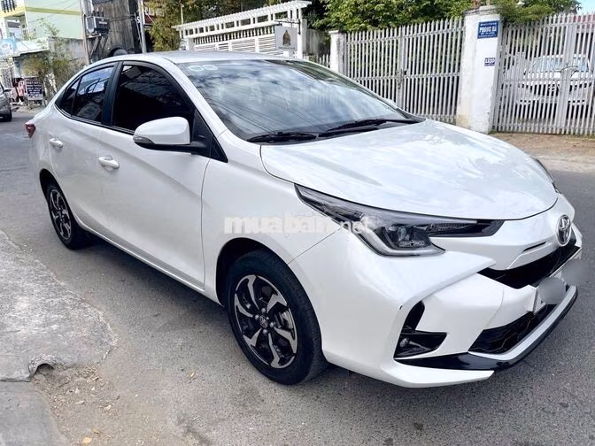 Vios tự động màu trắng 2024 odo 4v5