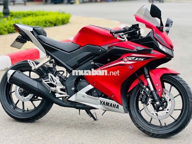 Yamaha R15 Đỏ Xe côn tay