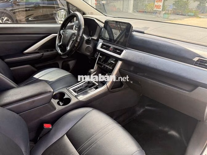 Xpander Cross màu trắng 2024 - 495tr
