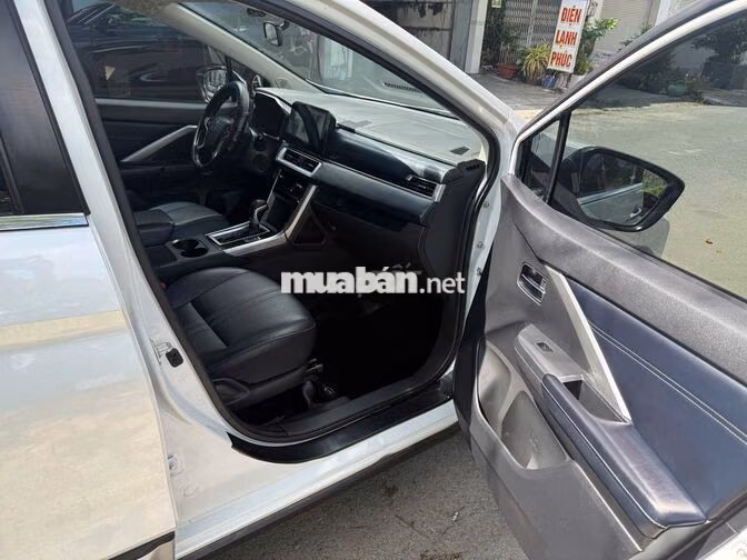 Xpander Cross màu trắng 2024 - 495tr