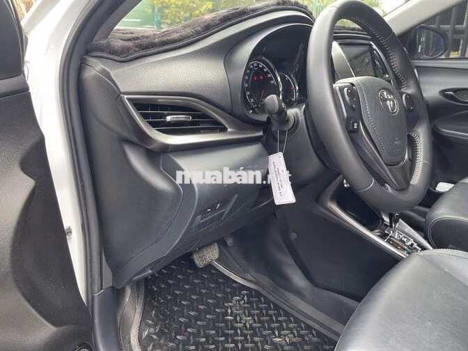 Vios tự động màu trắng 2024 odo 4v5