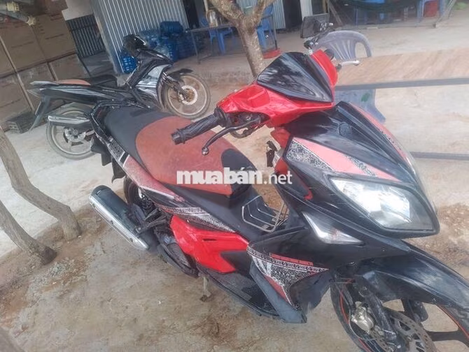 Yamaha Nouvo 132cc Đỏ đen