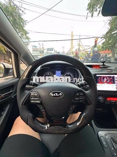 KIA K3 2.0 AT Số tự động 130000 km Trắng