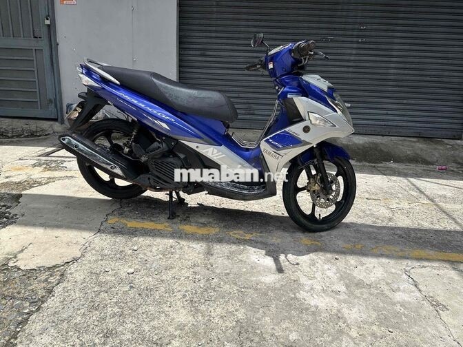 Cần bán xe nouvo 6 2015 fi phun xăng điện tử .