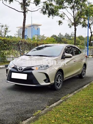 Toyota Vios 1.5E 2022 Nâu Vàng 4.3 vạn