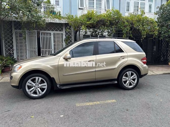Mercedes-Benz ML350 2005 Tự động Vàng cát