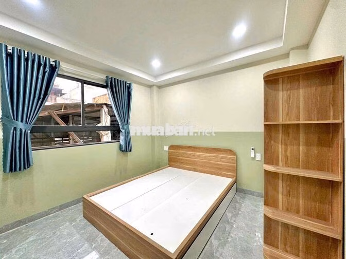 CHÍNH CHỦ CHO THUÊ PHÒNG NGAY LẠC LONG QUÂN CÓ CỬA SỔ MÁY LẠNH MỚI