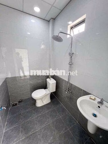 Nhà Mới Xây - Mặt Tiền Nhựa Đường Lê A - Bình Lộc - Đồng Nai