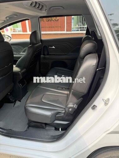 Hyundai Stargazer 1.5 Đặc Biệt 2022 Trắng 7 chỗ