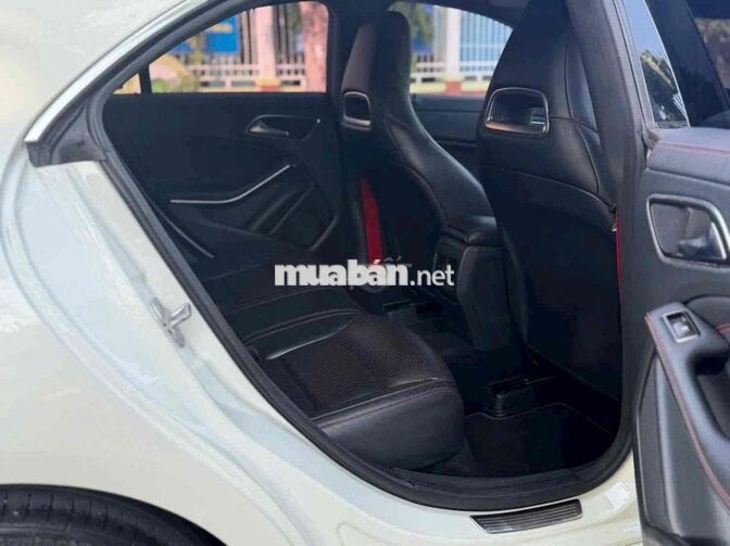 Mercedes-Benz CLA 45 AMG 2014 Trắng 93.000 km