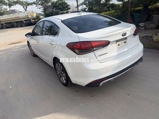 Kia Cerato 2018 Số sàn zin hỗ trợ bank
