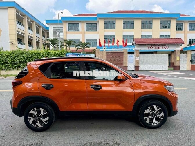 Kia Sonet 2022 1.5 AT Deluxe Cam
