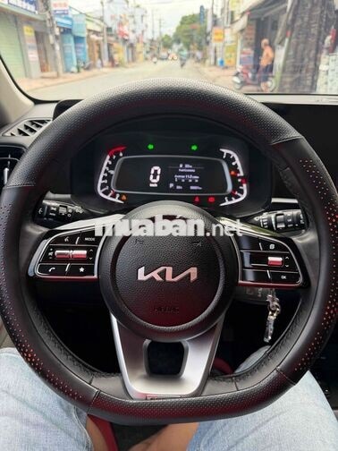 Kia Sonet 2022 1.5 AT Deluxe Cam