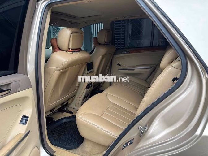 Mercedes-Benz ML350 2005 Tự động Vàng cát