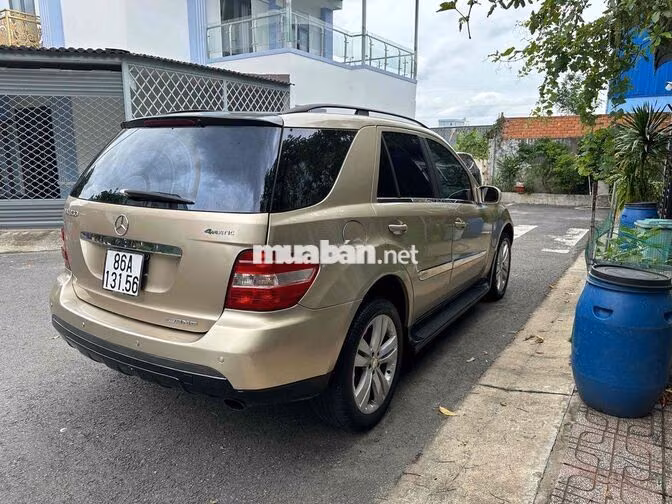 Mercedes-Benz ML350 2005 Tự động Vàng cát