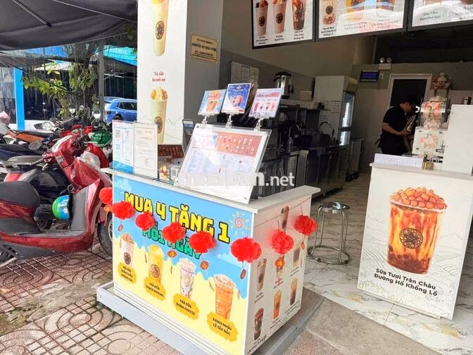 Nhân viên pha chế - Tocotoco An Dương Vương