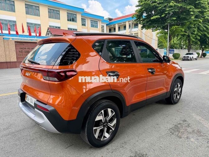 Kia Sonet 2022 1.5 AT Deluxe Cam