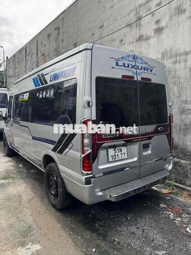 Ford Transit SX 2015 6 chỗ Bạc