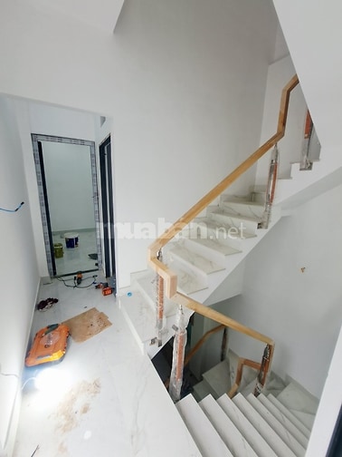 Nhà hóc 2 mặt tiền hậu giang alo 24/7 xem nhà 