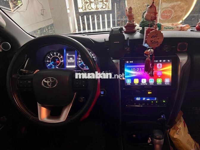 Toyota Fortuner 2020 2.7 Trắng 44.000 km ngay chủ