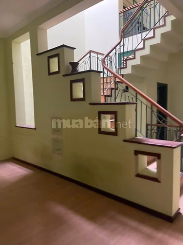 Cho thuê nhà mặt đường vành đai 2.5, quận Thanh Xuân, DT 65m2 x 4 tầng