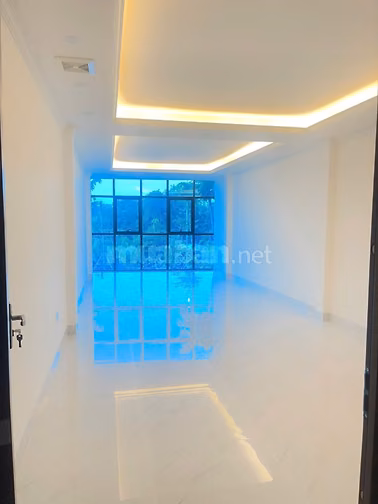 Cho thuê nhà mặt đường vành đai 2.5, quận Thanh Xuân, DT 65m2 x 4 tầng