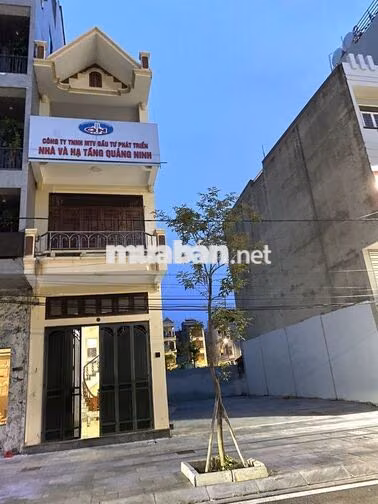 Nhà mặt phố Hải Lộc - phù hợp để ở/ làm văn phòng/ kinh doanh
