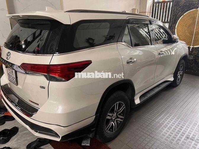 Toyota Fortuner 2020 2.7 Trắng 44.000 km ngay chủ