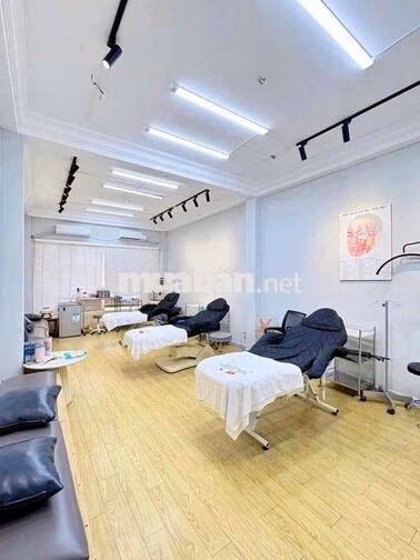 SIÊU PHẨM NHÀ PHỐ - 23A Thăng Long, P.4, Q.TB - DTSD450m2 - 5 Tầng