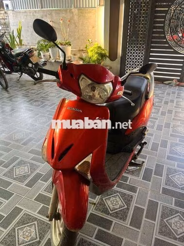 Honda Lead đời cũ cần bán giá 5tr