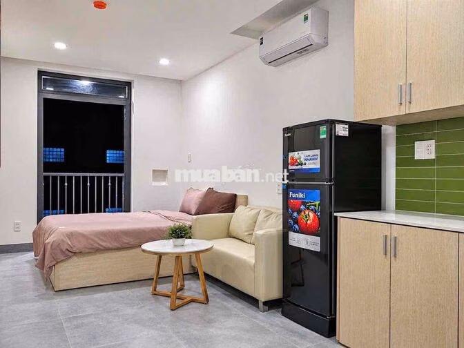 CHDV FULL NỘI THẤT BAN CÔNG MỚI XÂY CÁCH ĐH VĂN LANG CS2 5P ĐI XE