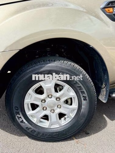 Ford Ranger STD 114k km Vàng cát
