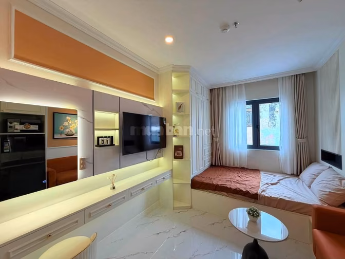 Dòng tiền 1.5 Tỷ/năm CHDV cao cấp Quận 10. thang máy 105m2( 6 x 19 ) 