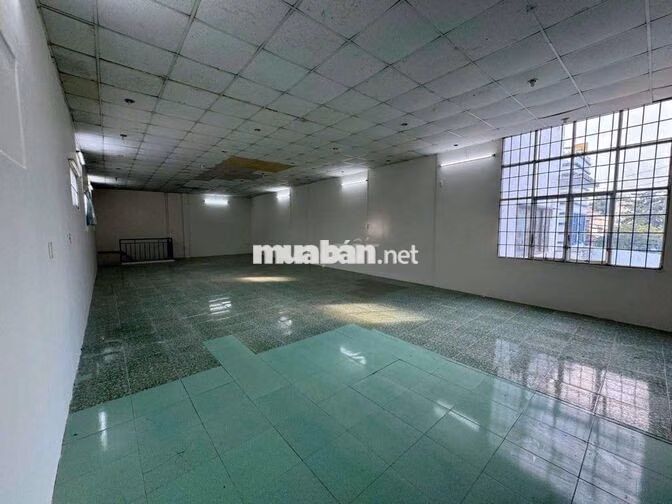 XƯỞNG 280M2 ĐƯỜNG TẢI GẦN CẦU THAM LƯƠNG GIÁ TỐT