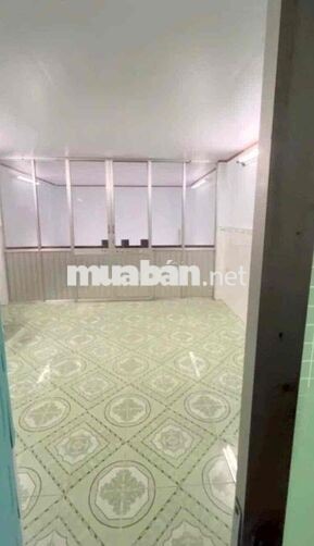 Nhà gần gigamal gần chợ hiệp bình có sẵn máy lạnh 2 phòng ngủ
